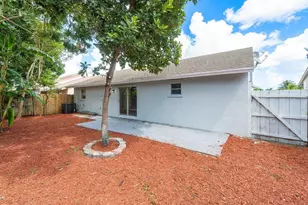 5213 Blueberry Hill Ave, Lake Worth, FL 33463 - Photo 12