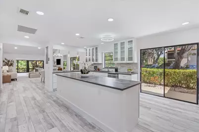 9207 Pecky Cypress Lane #9b, Boca Raton, FL 33428 - Photo 8