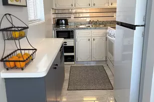 3280 Lake Osborne Dr, Lake Worth Beach, FL 33461 - Photo 6