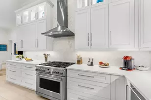 132 Pembroke Dr, Palm Beach Gardens, FL 33418 - Photo 16