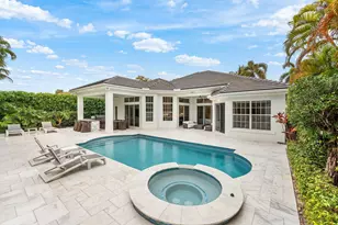 132 Pembroke Dr, Palm Beach Gardens, FL 33418 - Photo 2