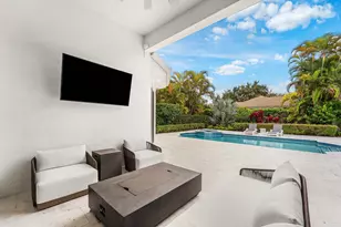 132 Pembroke Dr, Palm Beach Gardens, FL 33418 - Photo 38