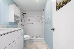 250 NE 20th St, Boca Raton, FL 33431 - Photo 36