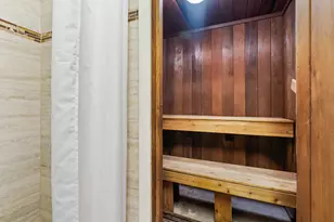 250 NE 20th St, Boca Raton, FL 33431 - Photo 42