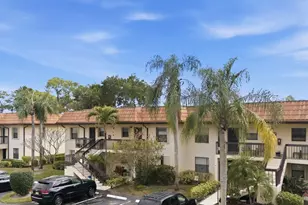 7142 Golf Colony Ct, Lake Worth Beach, FL 33467 - Photo 2