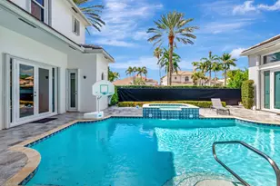 6766 Royal Orchid Cir, Delray Beach, FL 33446 - Photo 12