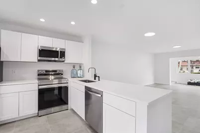 737 Nantucket Circle #B, Lake Worth, FL 33467 - Photo 12