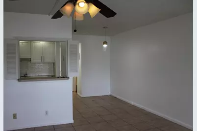 333 Northampton Q #333, West Palm Beach, FL 33417 - Photo 6