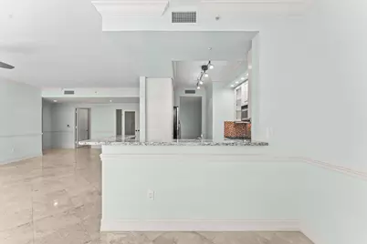 550 SE Mizner Boulevard #B501, Boca Raton, FL 33432 - Photo 8