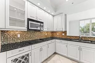 550 SE Mizner Blvd, Boca Raton, FL 33432 - Photo 12