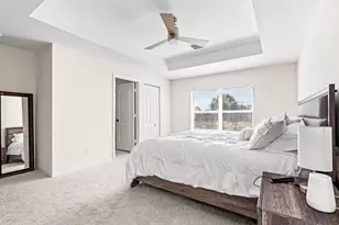 395 River Bluff Ln, West Palm Beach, FL 33411 - Photo 18
