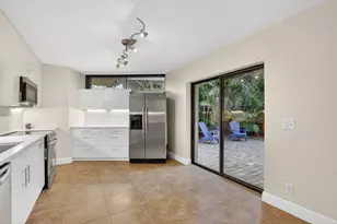 22958 Oxford Pl, Boca Raton, FL 33433 - Photo 18