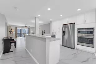 7192 Huntington Ln, Delray Beach, FL 33446 - Photo 2