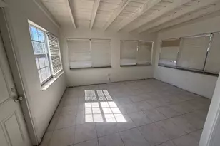 635 NW 5th St, Boynton Beach, FL 33435 - Photo 10