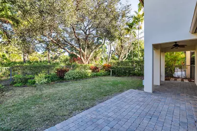 957 Mill Creek Drive, Palm Beach Gardens, FL 33410 - Photo 32
