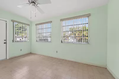 2201 SW 22nd Way SW, Boynton Beach, FL 33426 - Photo 16