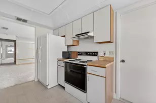 2201 SW 22nd Way, Boynton Beach, FL 33426 - Photo 12