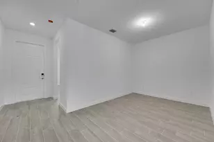 6429 Seabright Ter, Fort Pierce, FL 34946 - Photo 8