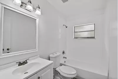 4825 Serafica Drive, Lake Worth Beach, FL 33461 - Photo 18