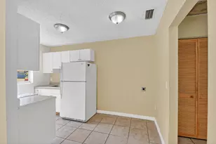 4825 Serafica Dr, Lake Worth, FL 33461 - Photo 10