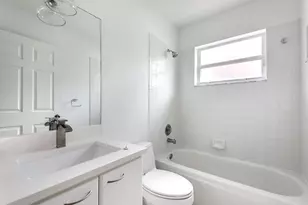 1975 Oak Berry Cir, Wellington, FL 33414 - Photo 22