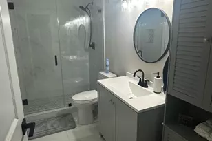 39 Essex Ct, West Palm Beach, FL 33411 - Photo 12