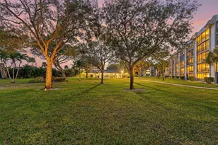 9170 SW 14th St, Boca Raton, FL 33428 - Photo 2