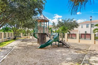 834 NW 83rd Lane, Boca Raton, FL 33487 - Photo 56