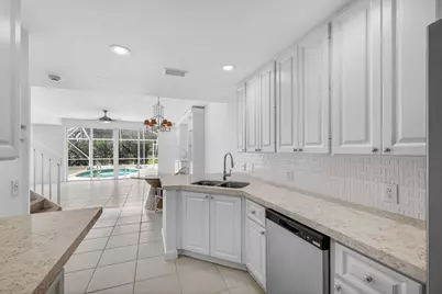 355 Salinas Drive, Palm Beach Gardens, FL 33410 - Photo 14