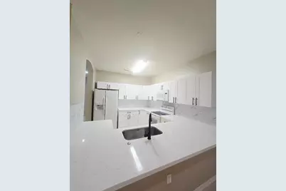 636 NE 35th Avenue, Homestead, FL 33033 - Photo 4