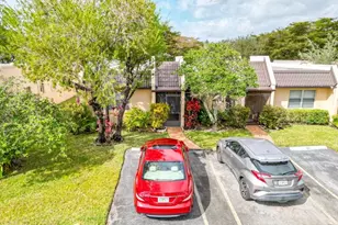 107 Lake Terry Dr, West Palm Beach, FL 33411 - Photo 14