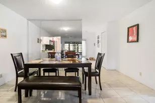 107 Lake Terry Dr, West Palm Beach, FL 33411 - Photo 8