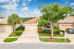 2281 Egret Cove Dr, West Palm Beach, FL 33411 - Photo 2