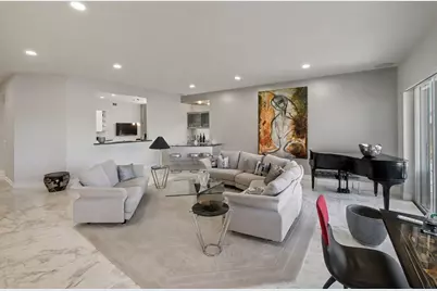 118 Palm Bay Dr. #A, Palm Beach Gardens, FL 33418 - Photo 8