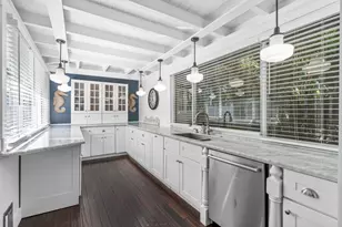 126 NE 4th Ave, Delray Beach, FL 33483 - Photo 16