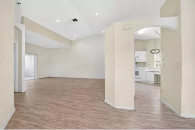 6143 Floral Lakes Drive, Delray Beach, FL 33484 - Photo 4