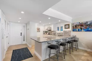 900 Ocean Dr, North Palm Beach, FL 33408 - Photo 6