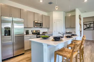 1761 SE Crosswood Wy, Port Saint Lucie, FL 34984 - Photo 2