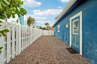 1827 Len Drive, North Palm Beach, FL 33408 - Photo 28