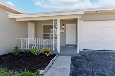 606 N 31st Court, Hollywood, FL 33021 - Photo 4