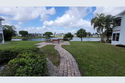 114 Chatham E, West Palm Beach, FL 33417 - Photo 40