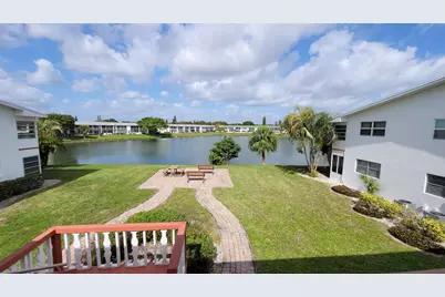 114 Chatham E, West Palm Beach, FL 33417 - Photo 38