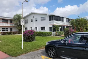 114 Chatham E, West Palm Beach, FL 33417 - Photo 32