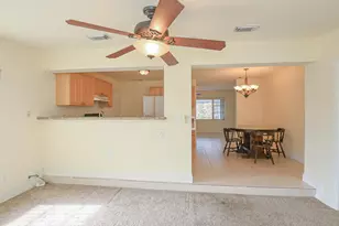 209 Oak Ln, Port Saint Lucie, FL 34952 - Photo 20
