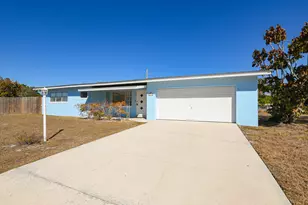 209 Oak Ln, Port Saint Lucie, FL 34952 - Photo 1