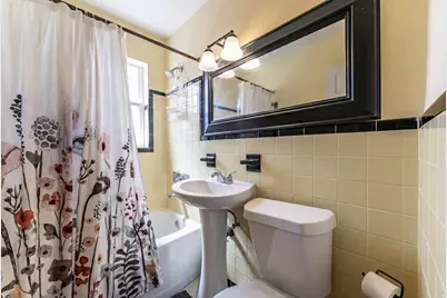 137 W 34th Street, Riviera Beach, FL 33404 - Photo 10