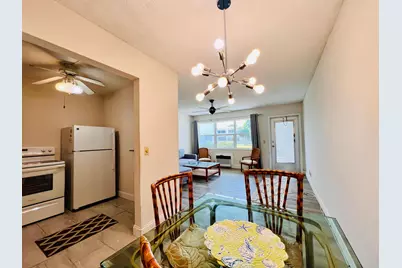 271 Camden L, West Palm Beach, FL 33417 - Photo 2