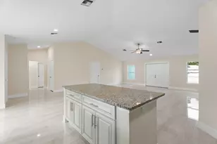 4947 NW Flintstone Ave, Port Saint Lucie, FL 34983 - Photo 10