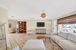 301 SE 8th Ave, Deerfield Beach, FL 33441 - Photo 10