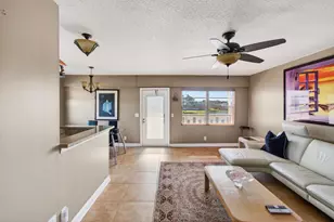 33 Fanshaw A, Boca Raton, FL 33434 - Photo 16